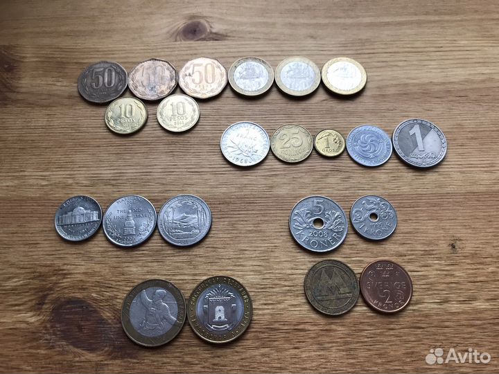 Монеты и банкноты