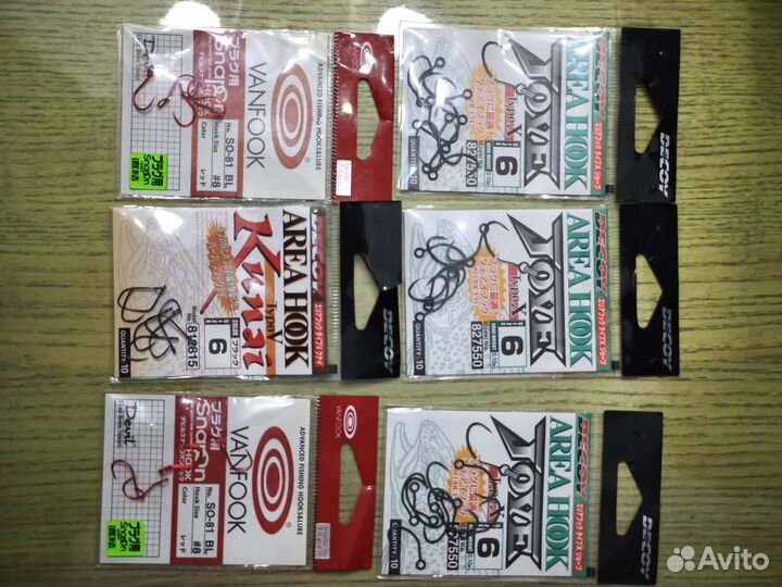 Форелевая резина и крючки