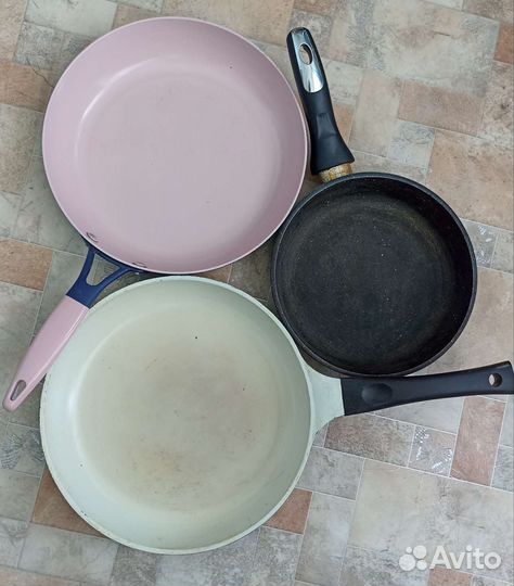 Сковородки d28 и d23