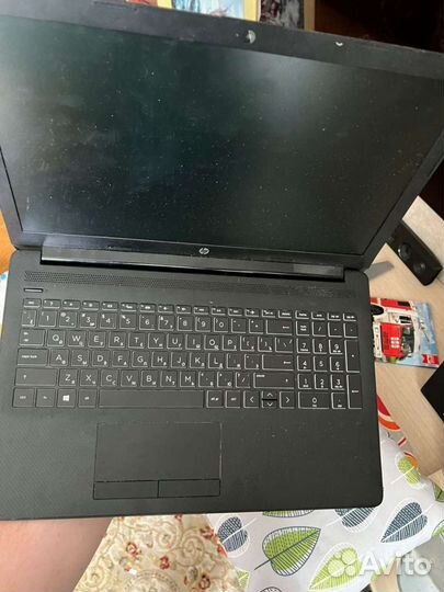 Ноутбук HP, 2020 год, athlon 300u/8/256/FHD