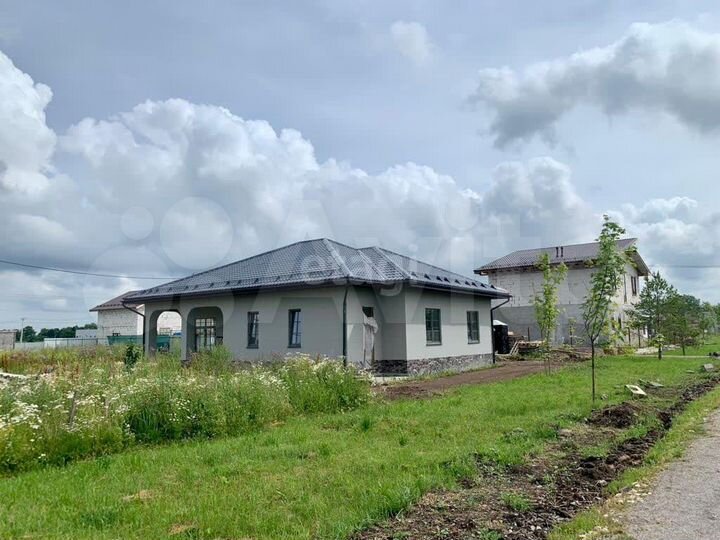 Дом 151 м² на участке 4,5 сот.