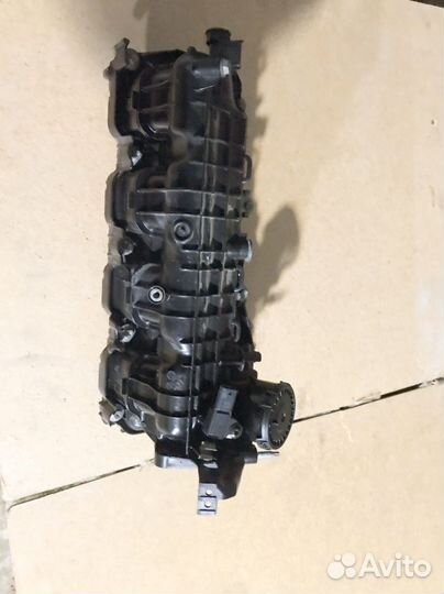 Впускной коллектор