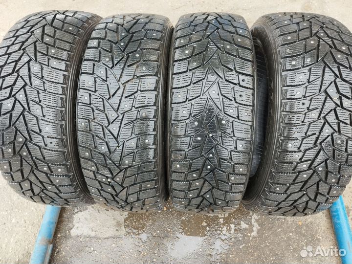 Dunlop Grandtrek Ice 02 235/55 R18 104T