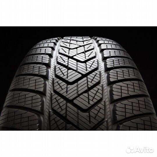Pirelli Scorpion Winter 235/60 R18 103H