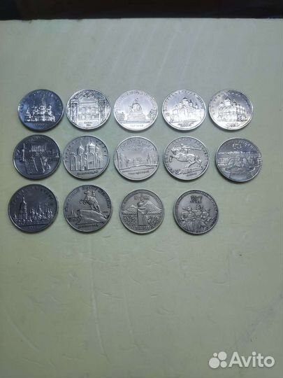 Коллекция монет и банкнот