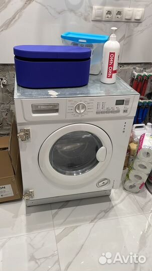 Стиральная машина бу (встроенная)