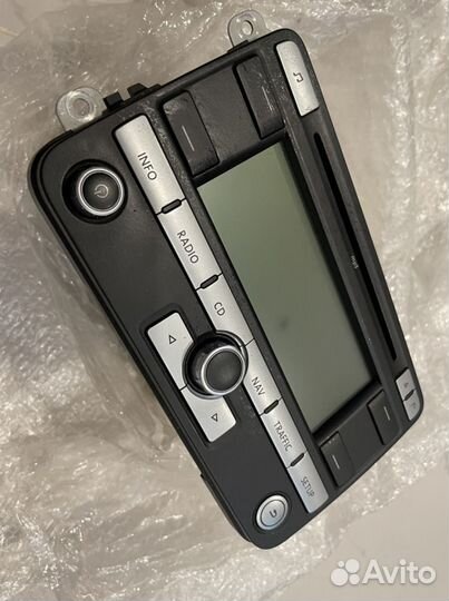 Штатная магнитола на volkswagen