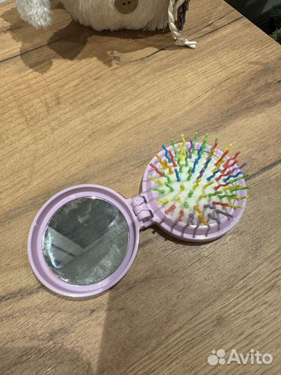 Чемодан с косметикой для девочки