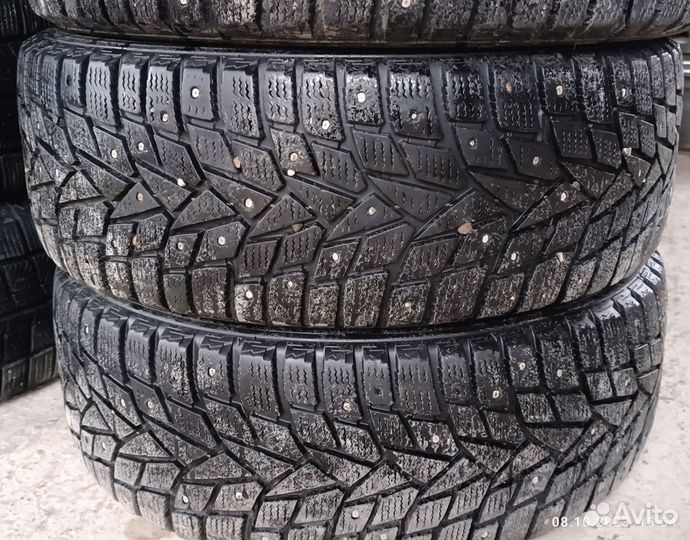 Dunlop SP Winter Ice 02 205/55 R16
