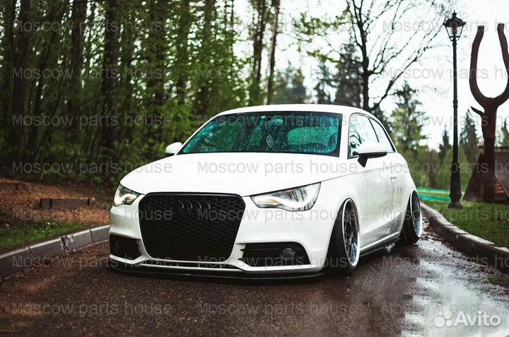 Audi A1 2010-2014 RS RS1 чёрная решетка радиатора