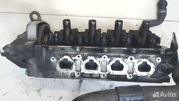 Головка блока (гбц) Renault Clio, 2004