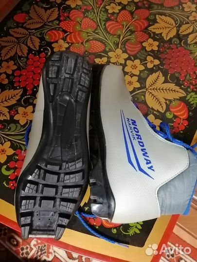 Лыжи с ботинками