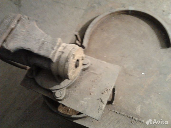 Стол слесарный металлический