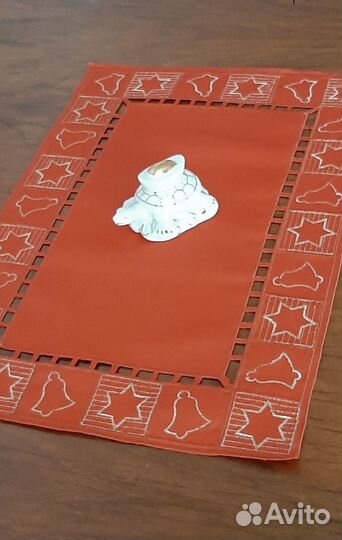 Винтаж-СССР - салфетка вышитая золотыми нитками