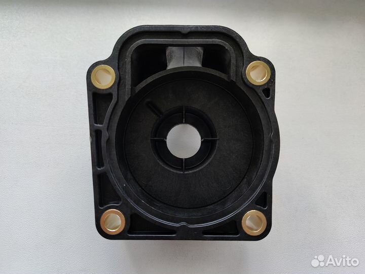 Корпус помпы Suzuki DF40A-DF60A