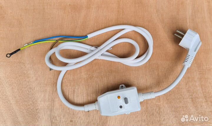Шнур сетевой с узо для водонагревателя