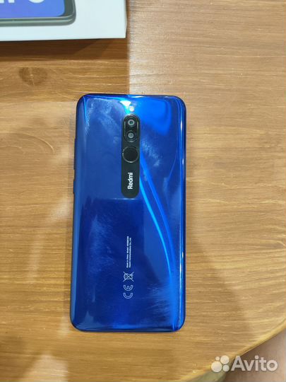 Xiaomi Redmi 8, 4/64 ГБ