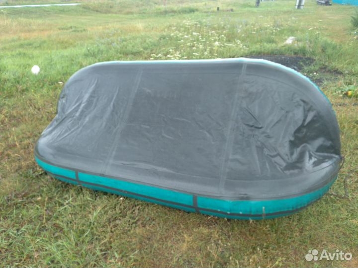 Продаю лодку