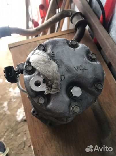 Компрессор кондиционера Шкода Octavia Golf IV 1.6л