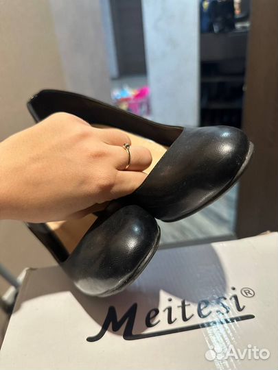 Туфли женские 39 размер
