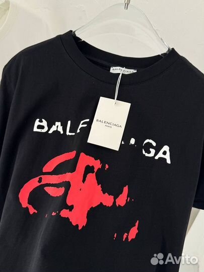 Balenciaga футболка оверсайз (новая коллекция)