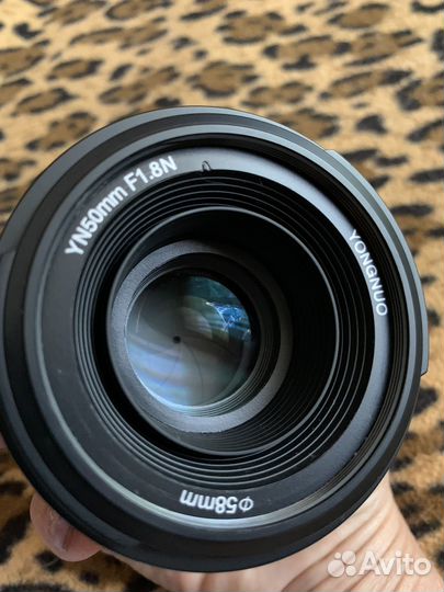 Объектив yongnuo 50mm F 1.8N