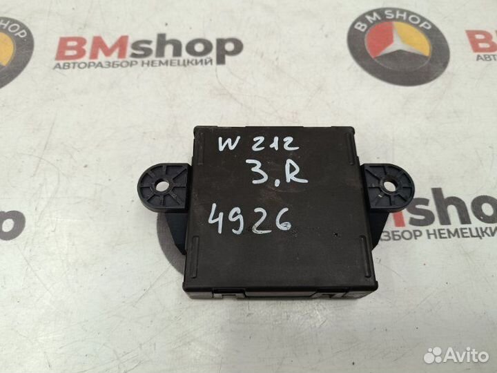 Блок управления дверью задний правый Mercedes-Benz