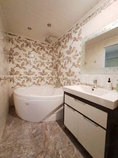 2-к. квартира, 52,8 м², 1/5 эт.