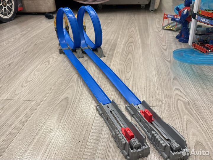 Трек hot wheels