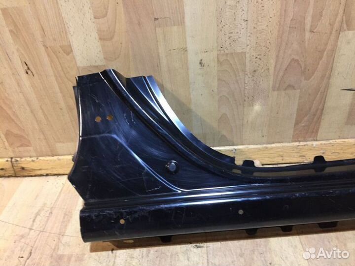 Порог правый боковина Subaru