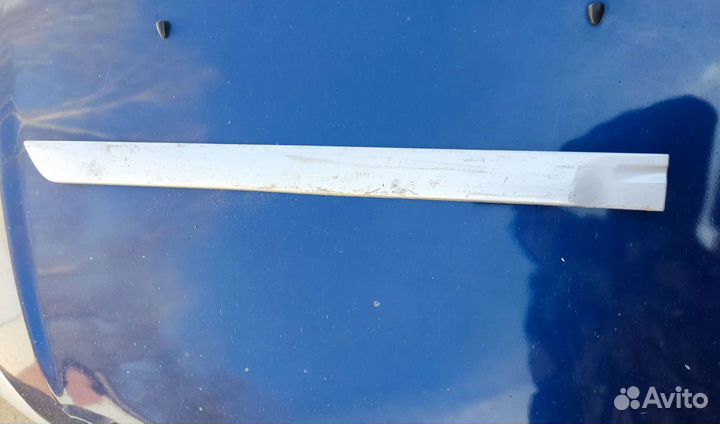 Молдинг задней правый Лансер 9