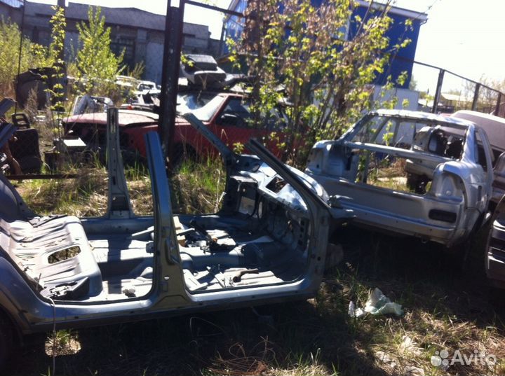 Приора порог центральная стойка с приоры