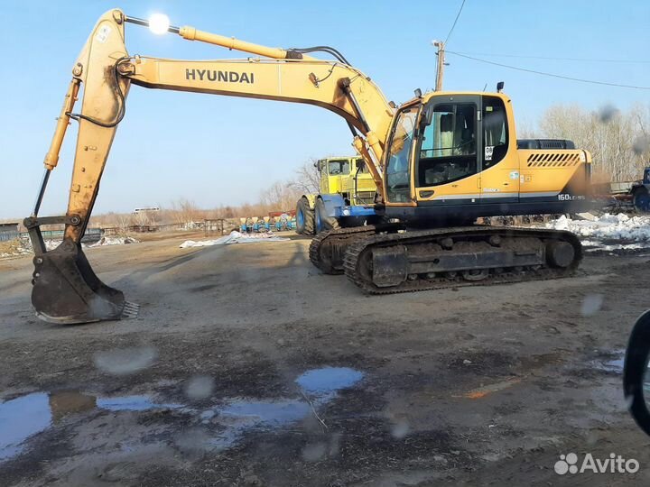 Услуги гусеничного экскаватора