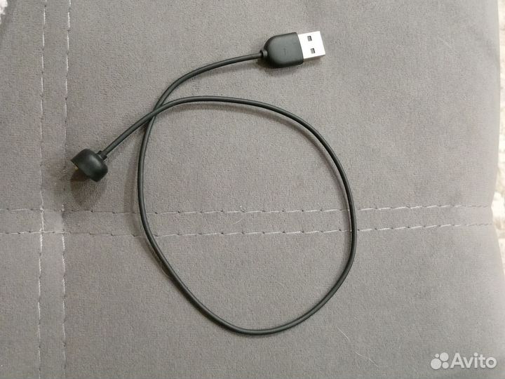 Продам провод зарядки от mi bend 5-6