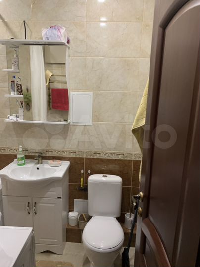 2-к. квартира, 55 м², 2/5 эт.