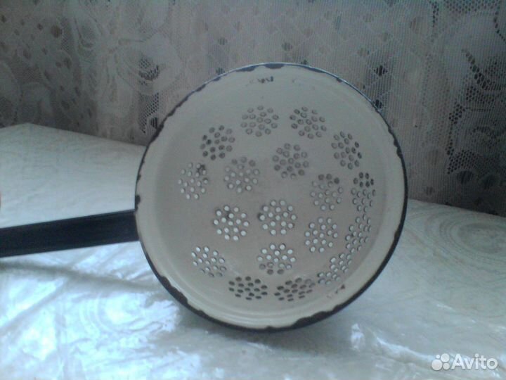 Посуда ссср:сковородки, дуршлаг, крышка, противень