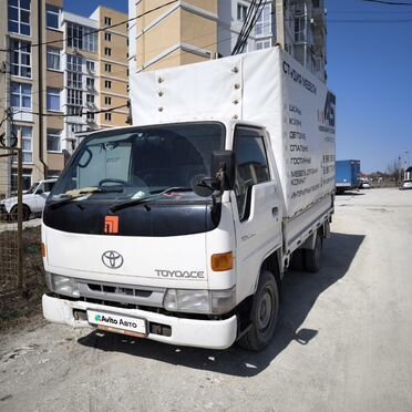Бортовой Toyota ToyoAce, 2001