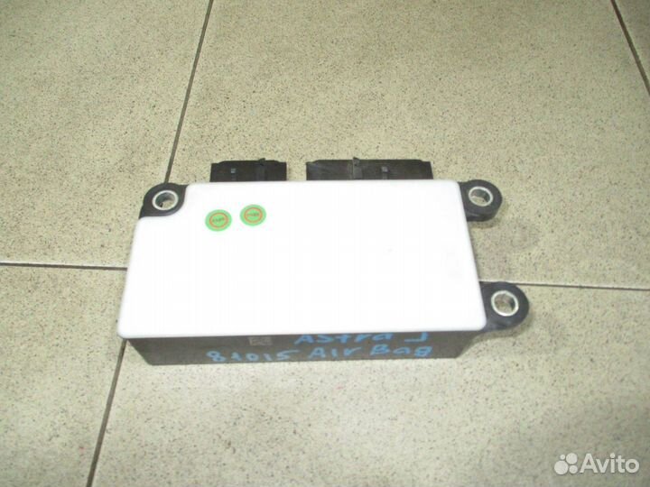 Блок управления AIR BAG Opel Astra J