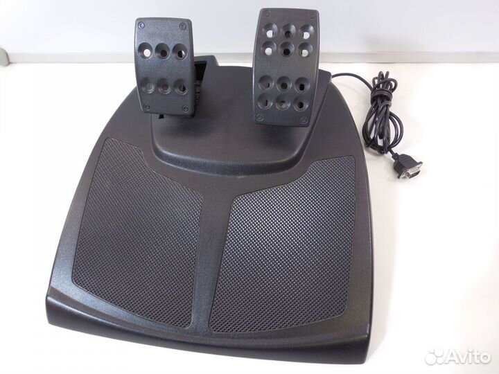 Logitech momo Racing - Игровой Руль