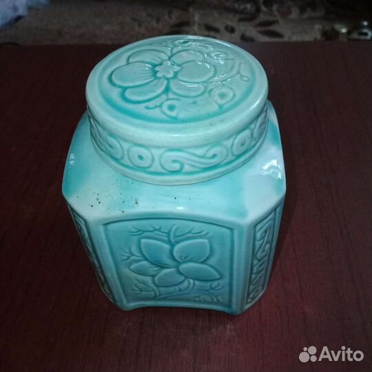 Керамическая чайница