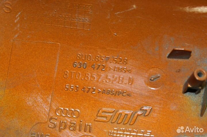 Крышка на зеркало правое Audi Q3 8U 2012-2018