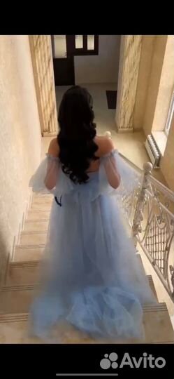 Вечернее платье