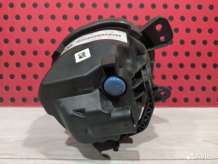 Фара противотуманная правая Bmw X5 F15 2017