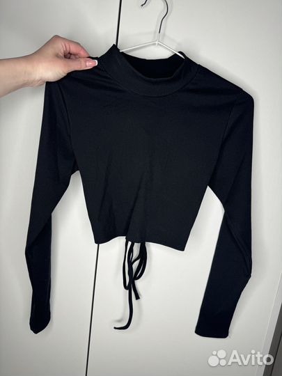 Укороченный лонгслив