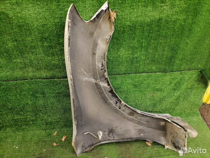 Крыло переднее левое Mitsubishi Pajero III V73W V6