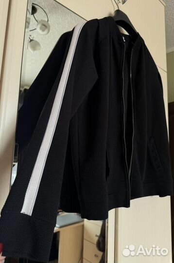 Бомбер женский