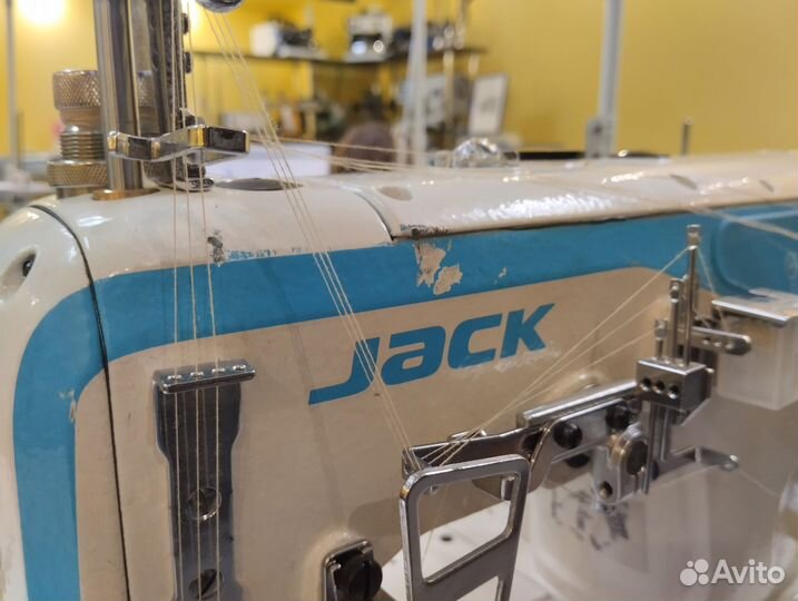 Плоскошовная машина Jack W4 (Выставочный образец)