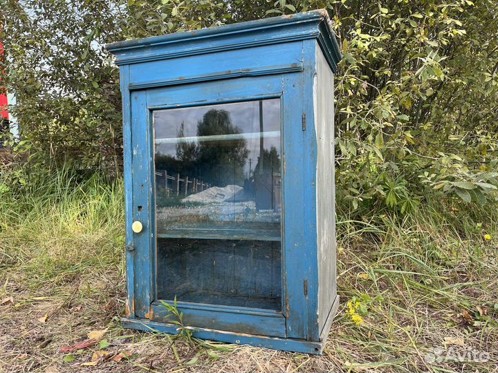 Ящик настенный старинный