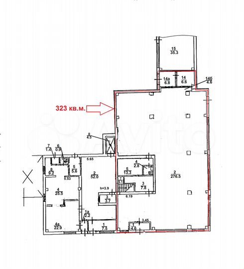 Торговая площадь с арендатором в центре, 323 м²