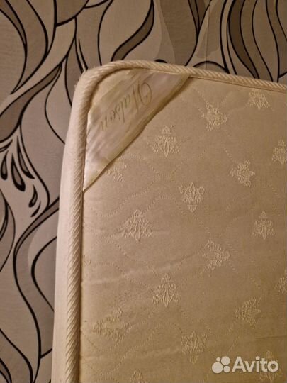 Матрас 160х200 бу